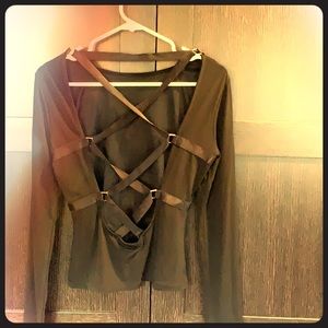 Criss cross BACK top